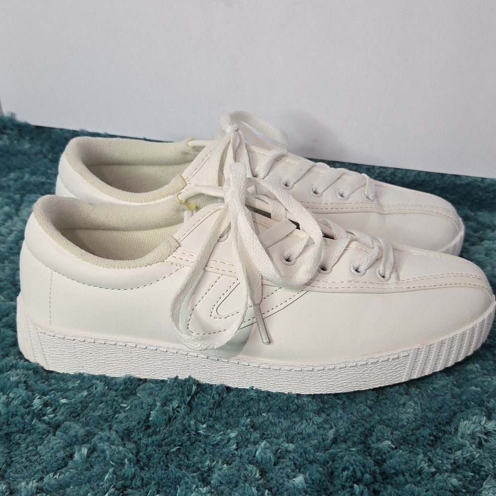 Tretorn Nylite Icon PU Leather Classic Womens Low Top Sneakers Size 7M